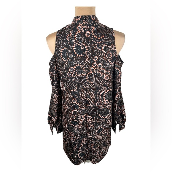 Everly Black and Orange Floral Cold Shoulder Dress Small - Picture 2 of 11